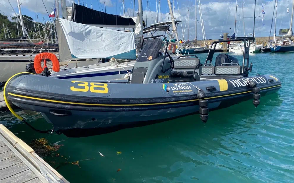 slider 11 Highfield Patrol 600
