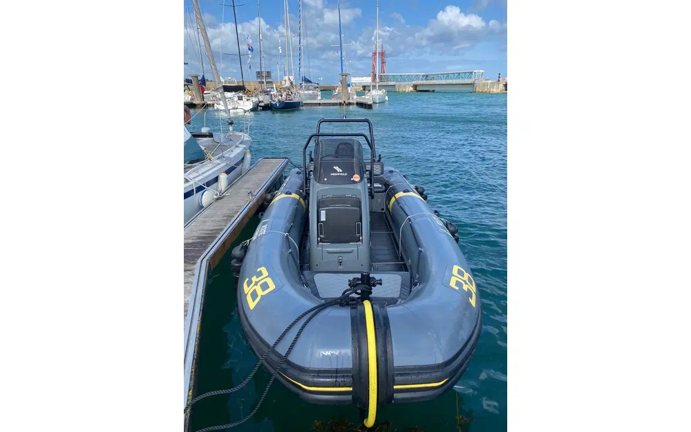 slider 5 Highfield Patrol 600