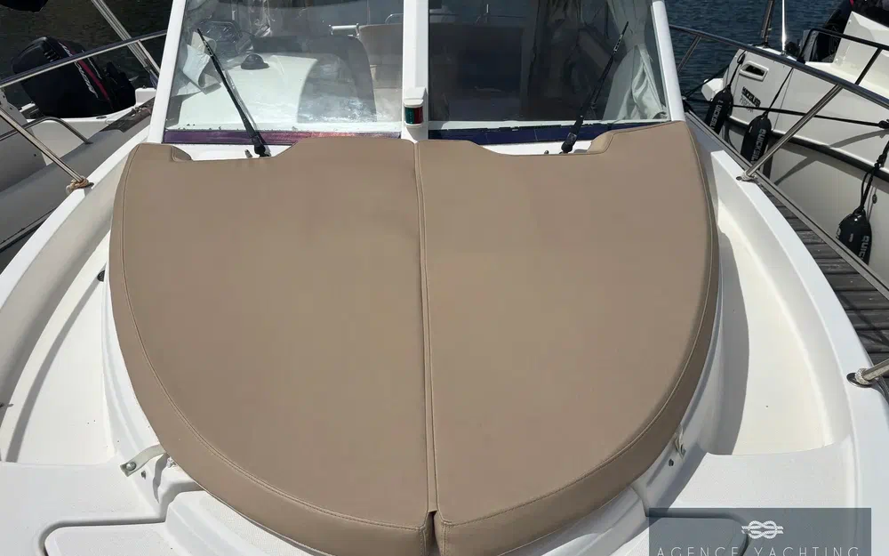 slider 25 Jeanneau Merry Fisher 725