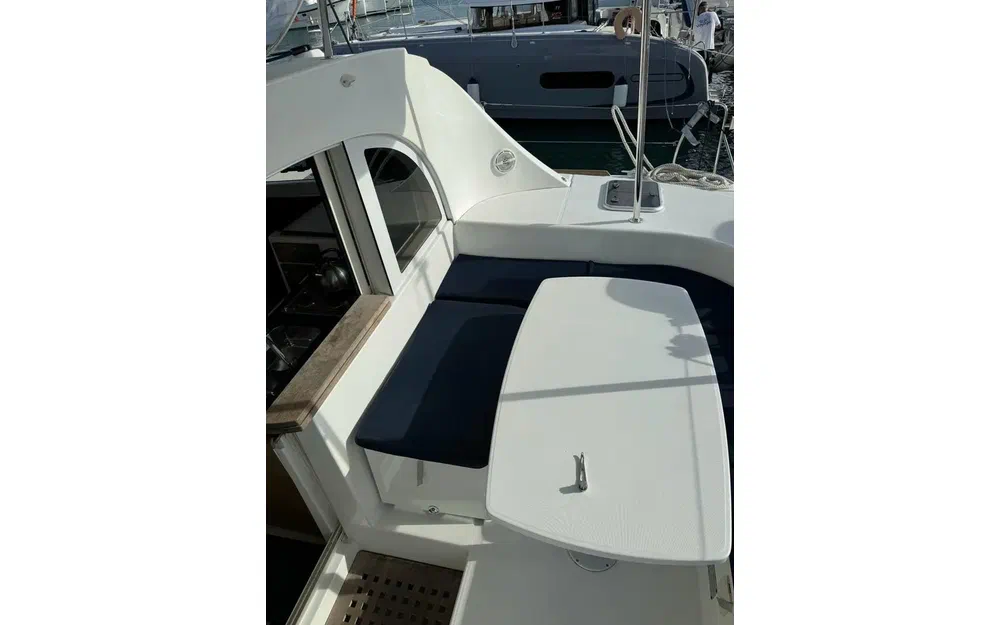 slider 5 Lagoon 380
