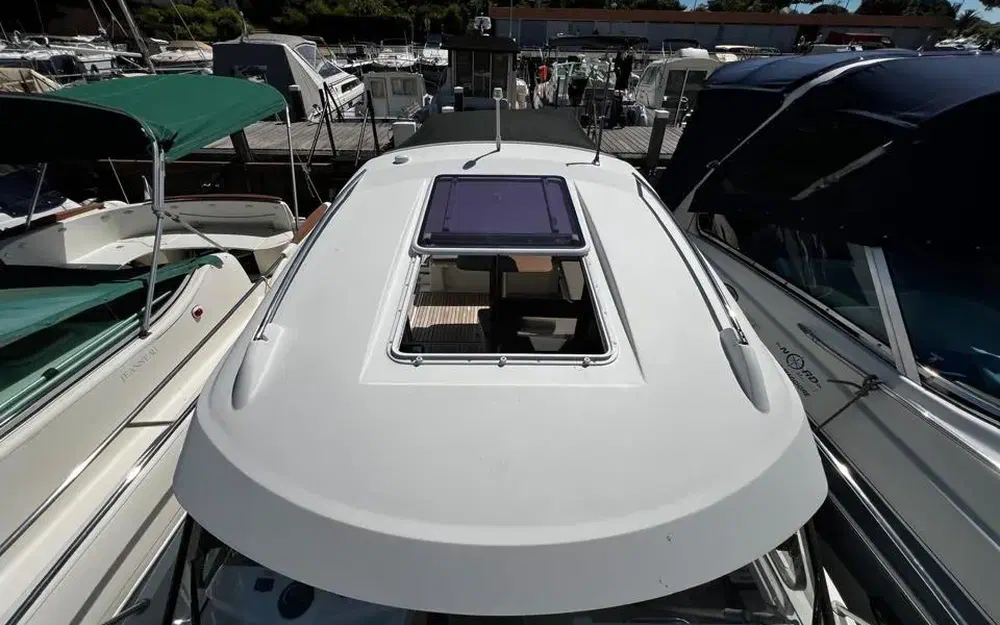 slider 16 Beneteau Antares 8