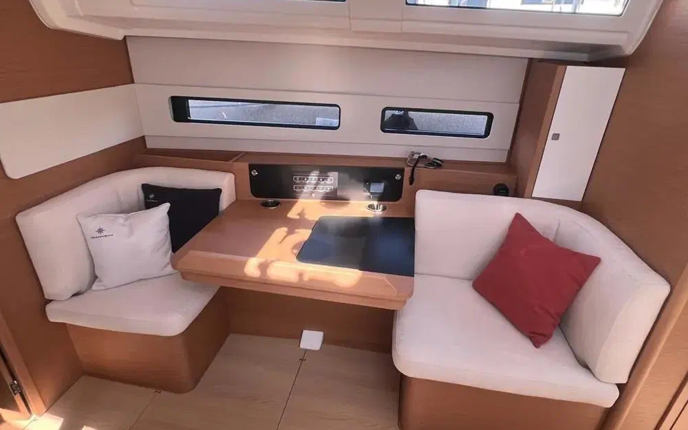 slider 14 Jeanneau Sun Odyssey 419