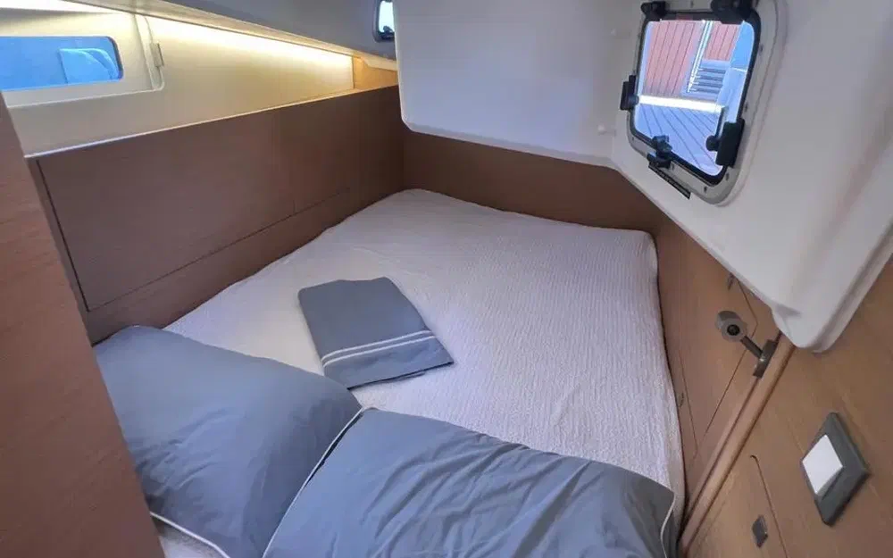 slider 17 Jeanneau Sun Odyssey 419