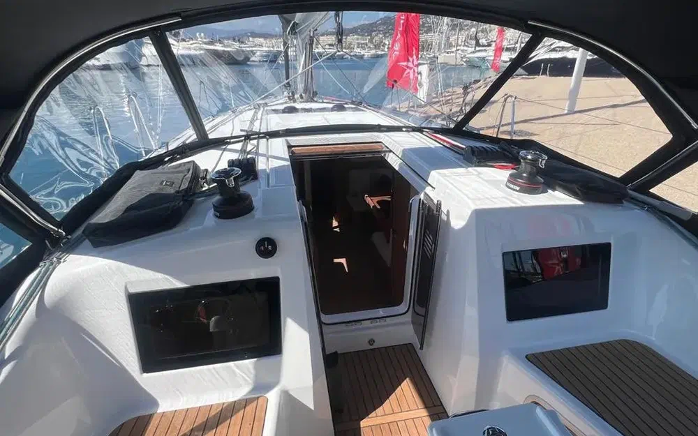 slider 8 Jeanneau Sun Odyssey 419