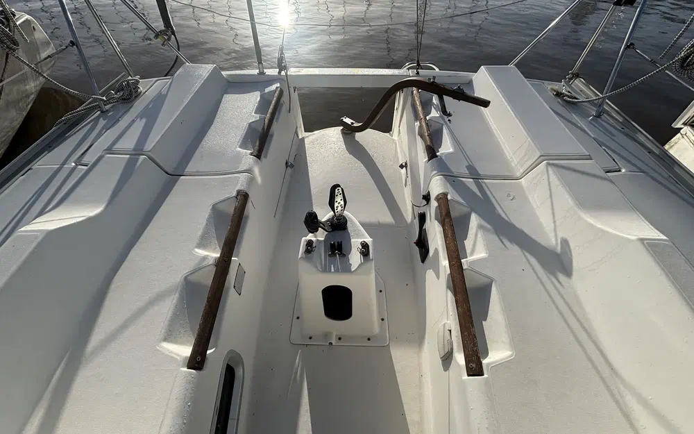 slider 4 Jeanneau Sun Fast 26