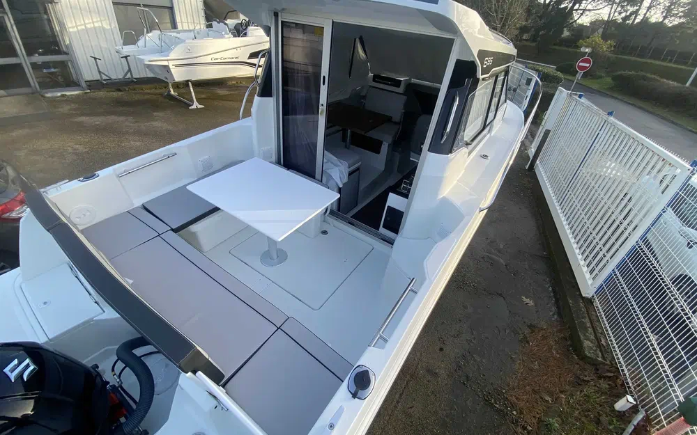 slider 1 Jeanneau Merry Fisher 695 Serie 2
