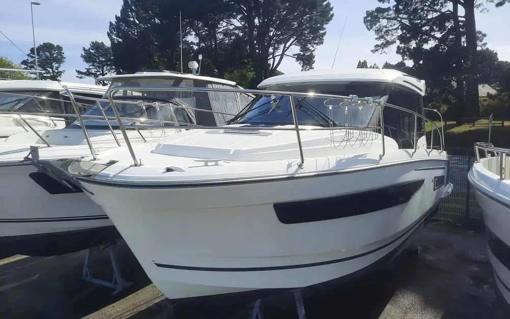 slider 0 Jeanneau Merry Fisher 895