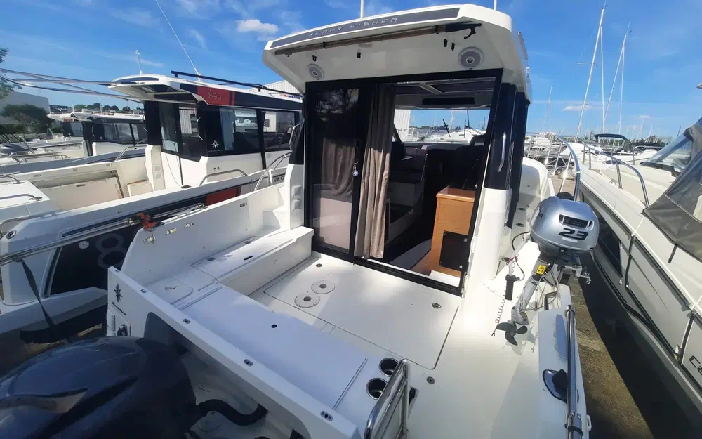 slider 2 Jeanneau Merry Fisher 895