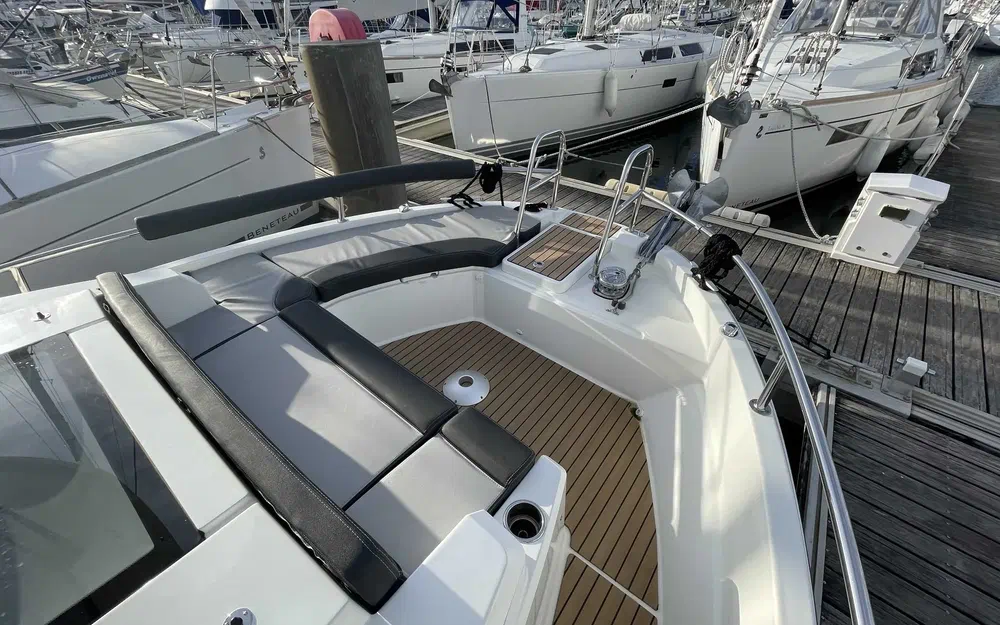 slider 5 Jeanneau Merry Fisher 895 Sport