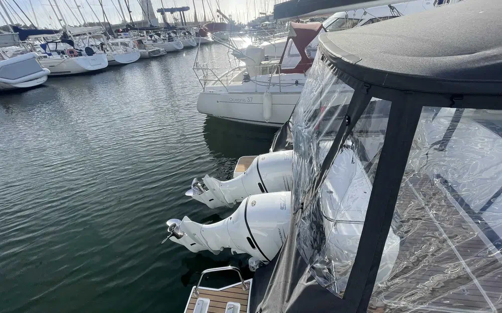 slider 6 Jeanneau Merry Fisher 895 Sport