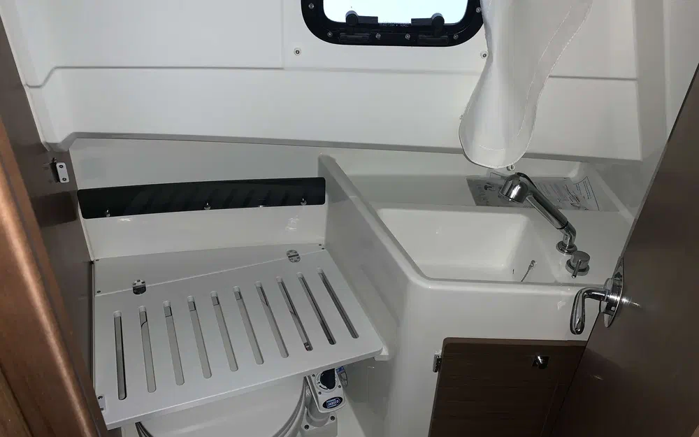 slider 12 Jeanneau Merry Fisher 895 Sport