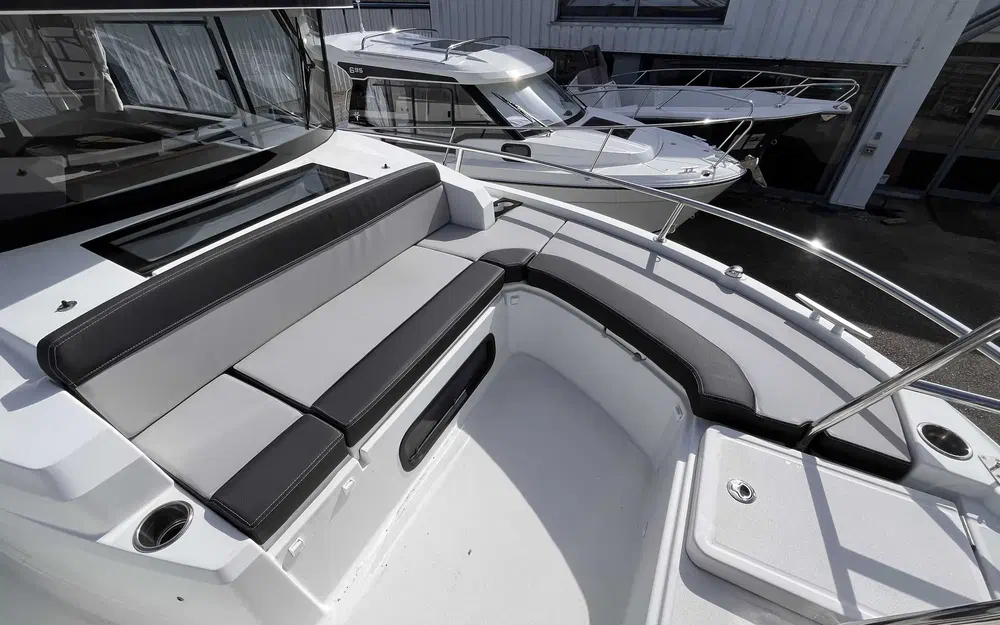 slider 3 Jeanneau Merry Fisher 895 Sport