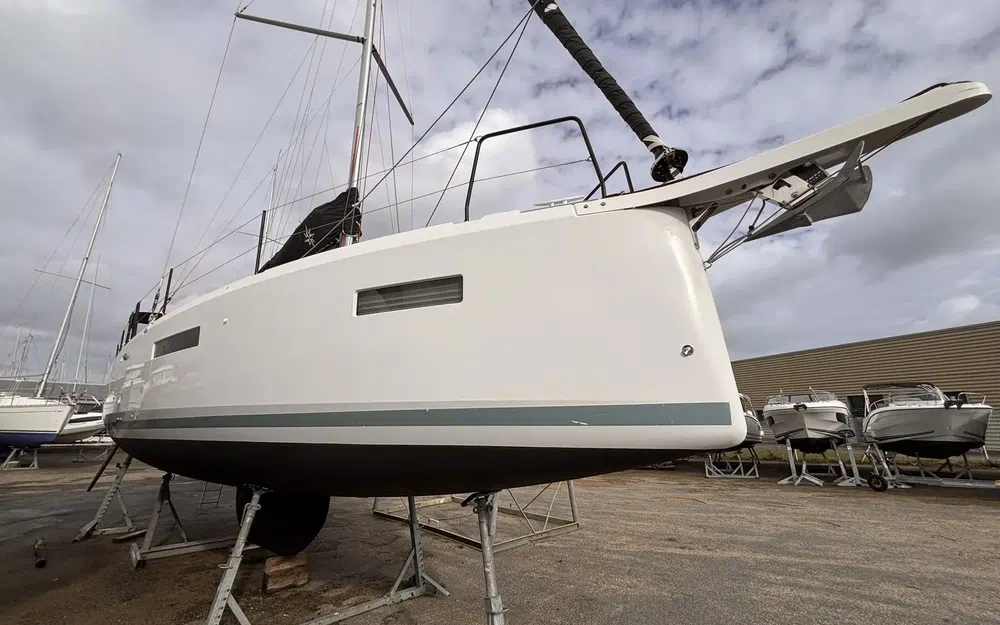 slider 3 Jeanneau Sun Odyssey 380