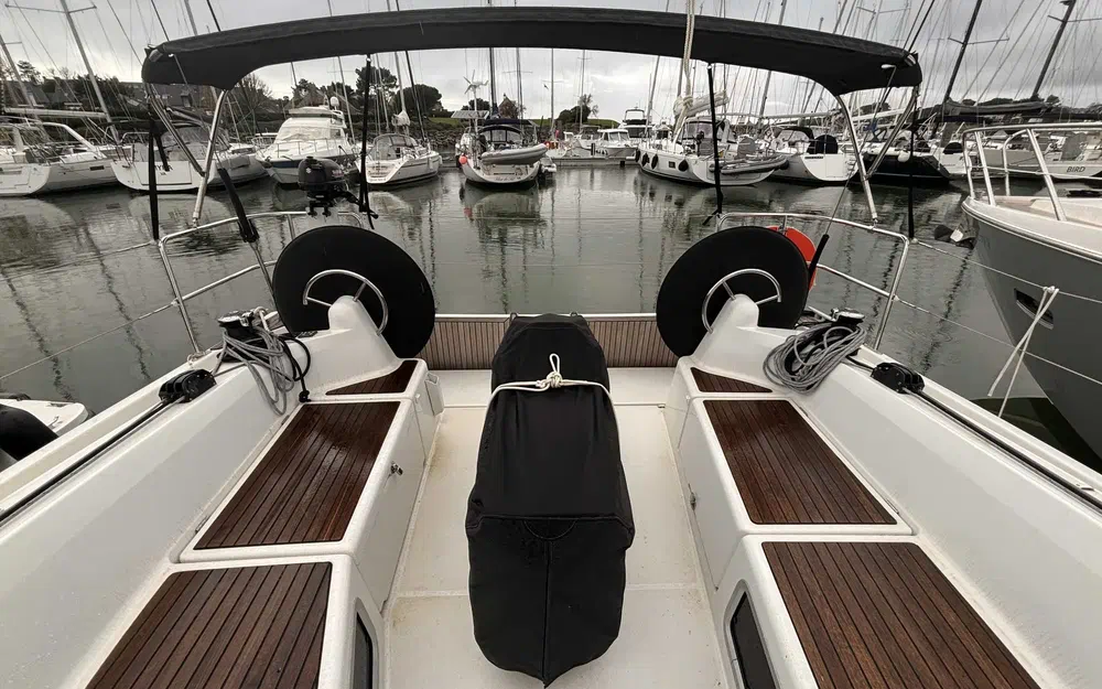 slider 3 Jeanneau Sun Odyssey 410