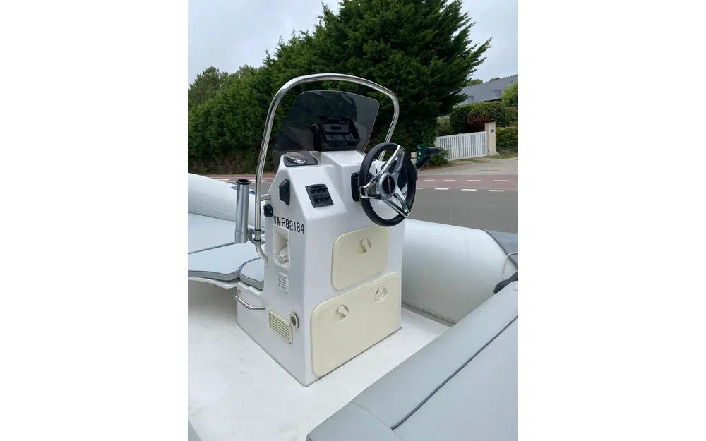 slider 1 Valiant 550 Classic