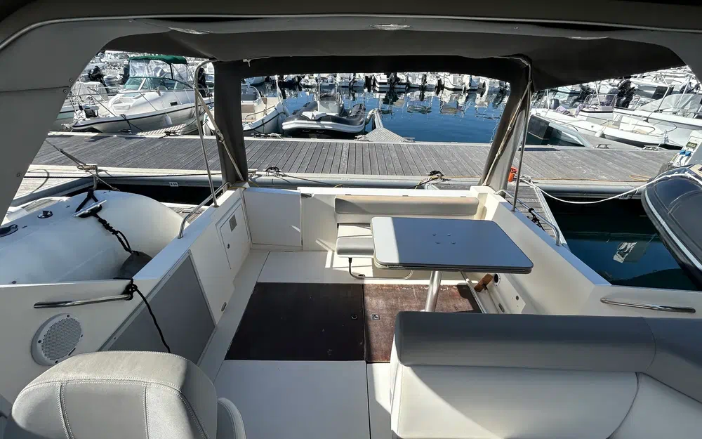 slider 14 Cranchi 32 Cruiser
