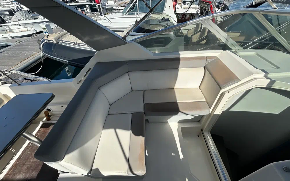 slider 6 Cranchi 32 Cruiser