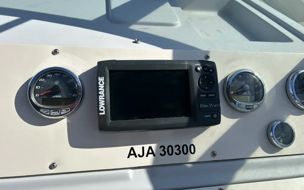 slider 8 Cranchi 32 Cruiser