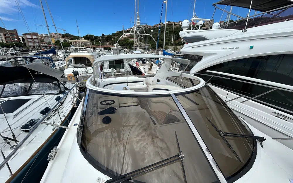 slider 16 Princess V50