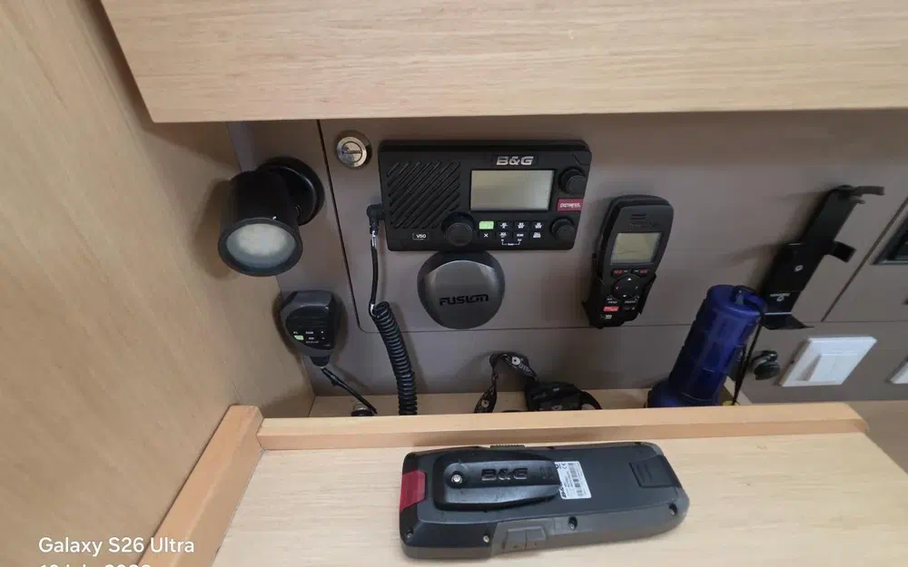slider 22 Beneteau Oceanis 38 Cruiser