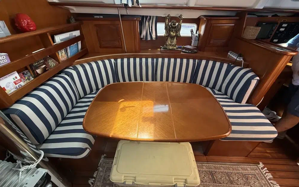 slider 22 Beneteau Oceanis 411