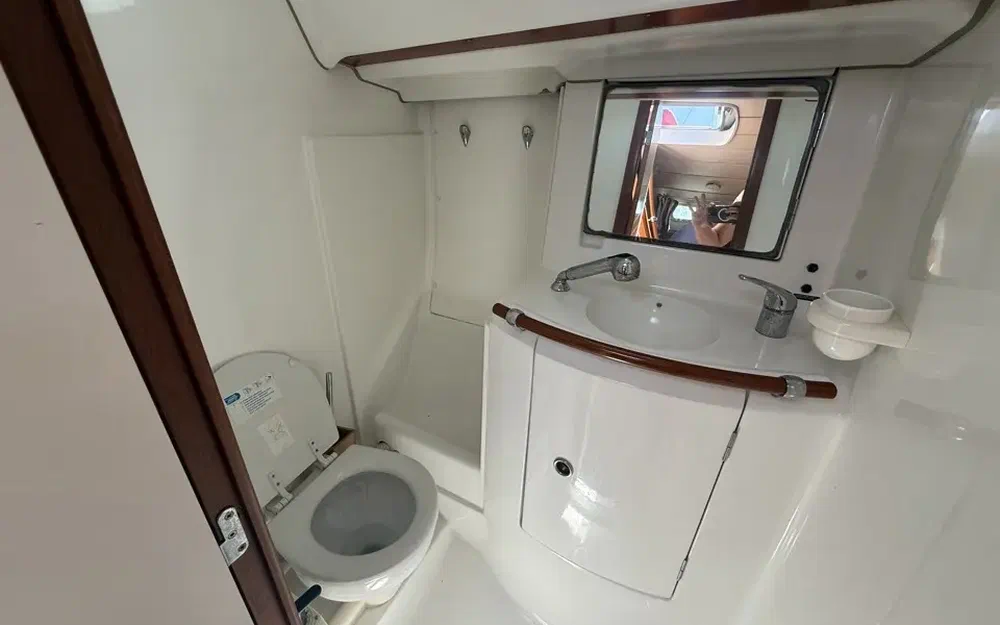 slider 32 Beneteau Oceanis 411