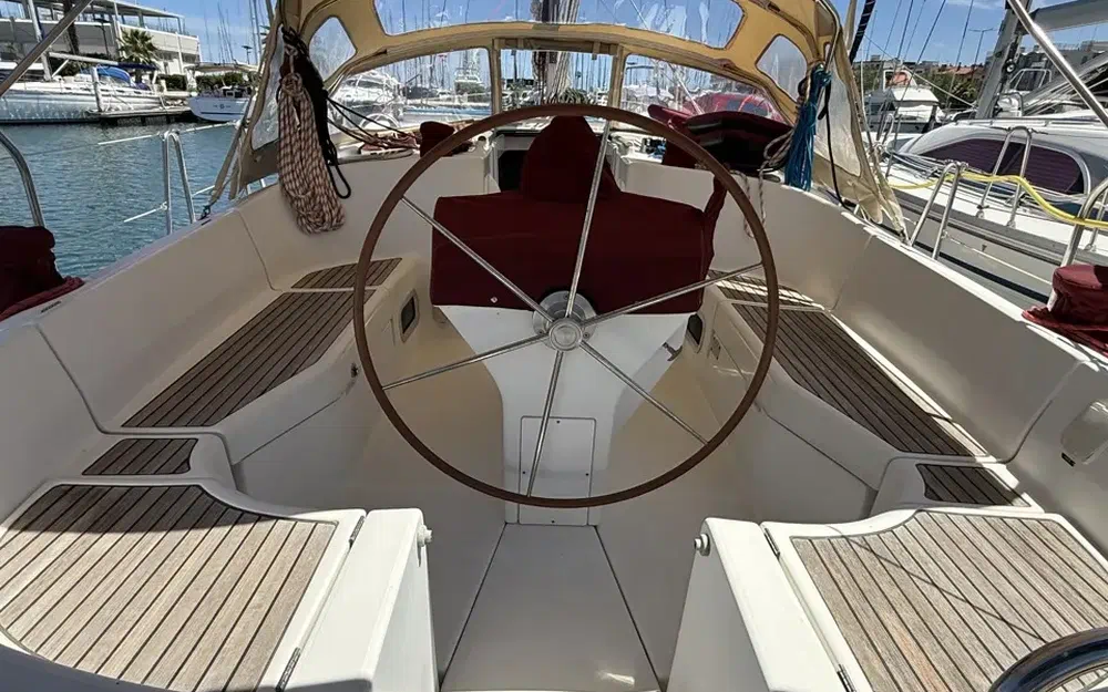 slider 6 Beneteau Oceanis 411