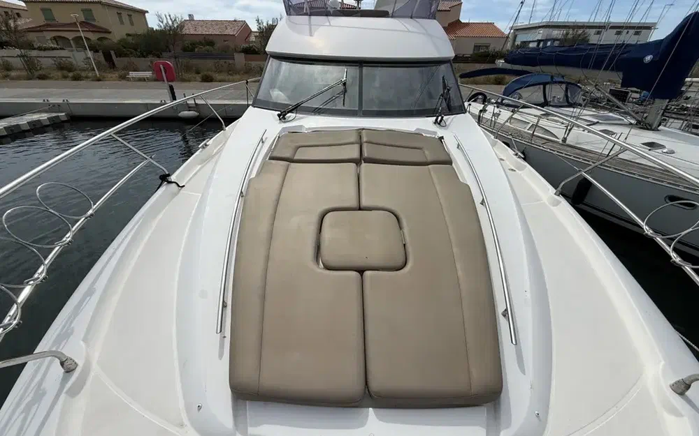 slider 18 Prestige Yachts 500 Fly