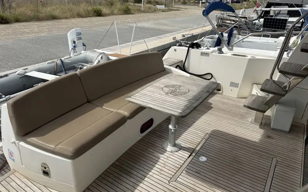 slider 21 Prestige Yachts 500 Fly