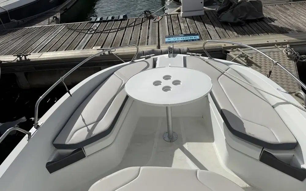 slider 5 Beneteau Flyer 6 SPACEdeck