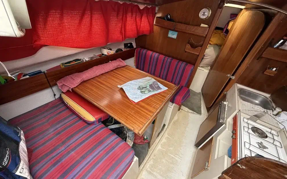 slider 9 Beneteau Baroudeur MK II