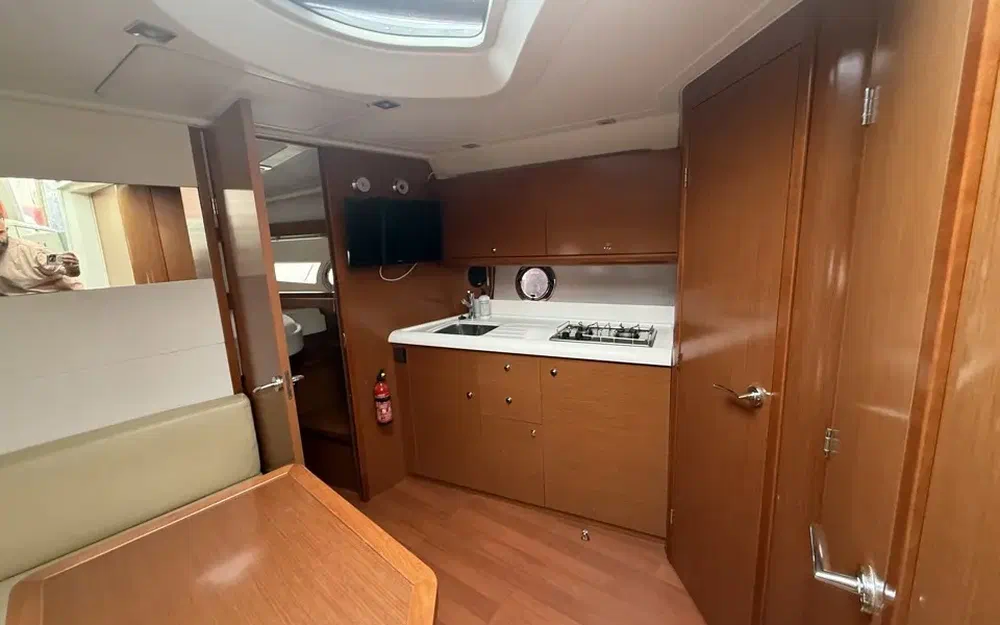 slider 21 Beneteau Gran Turismo 38