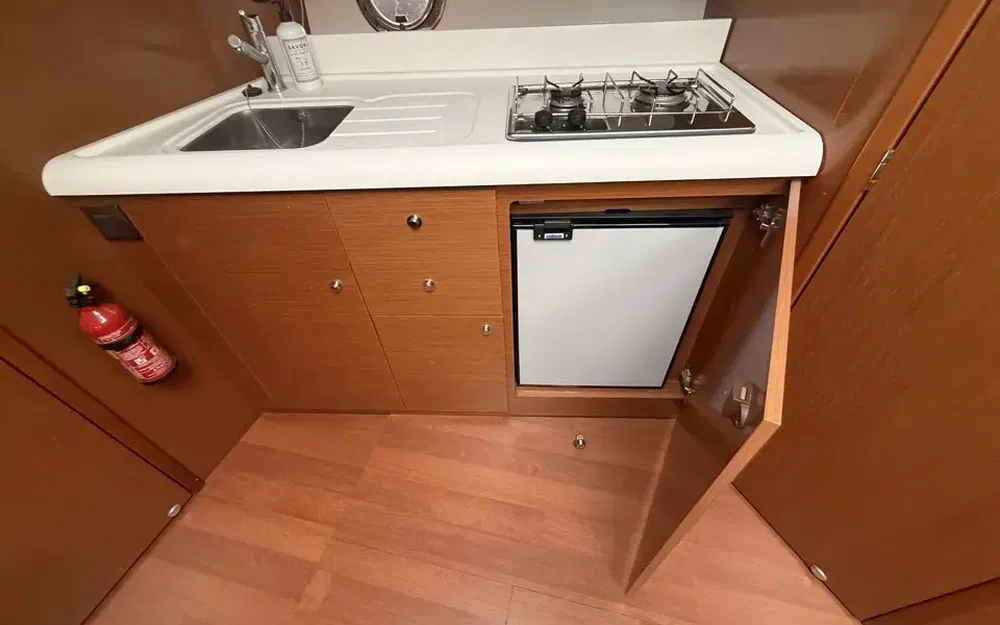 slider 25 Beneteau Gran Turismo 38