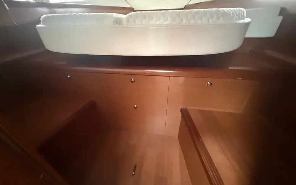 slider 30 Beneteau Gran Turismo 38