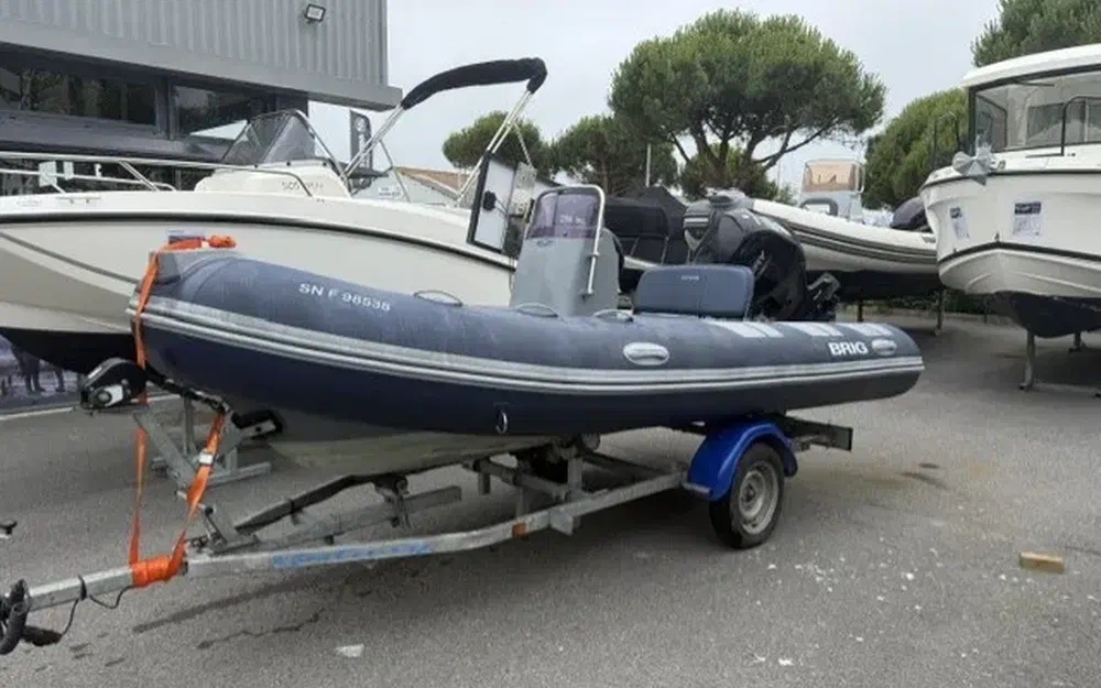 slider 0 Brig Falcon 450