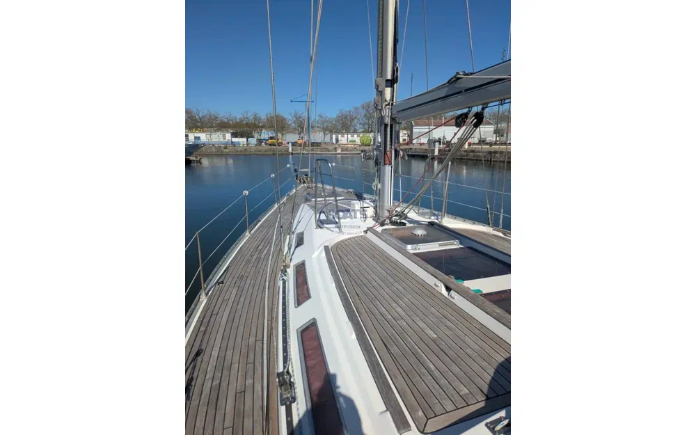 slider 4 Jeanneau Sun Odyssey 51