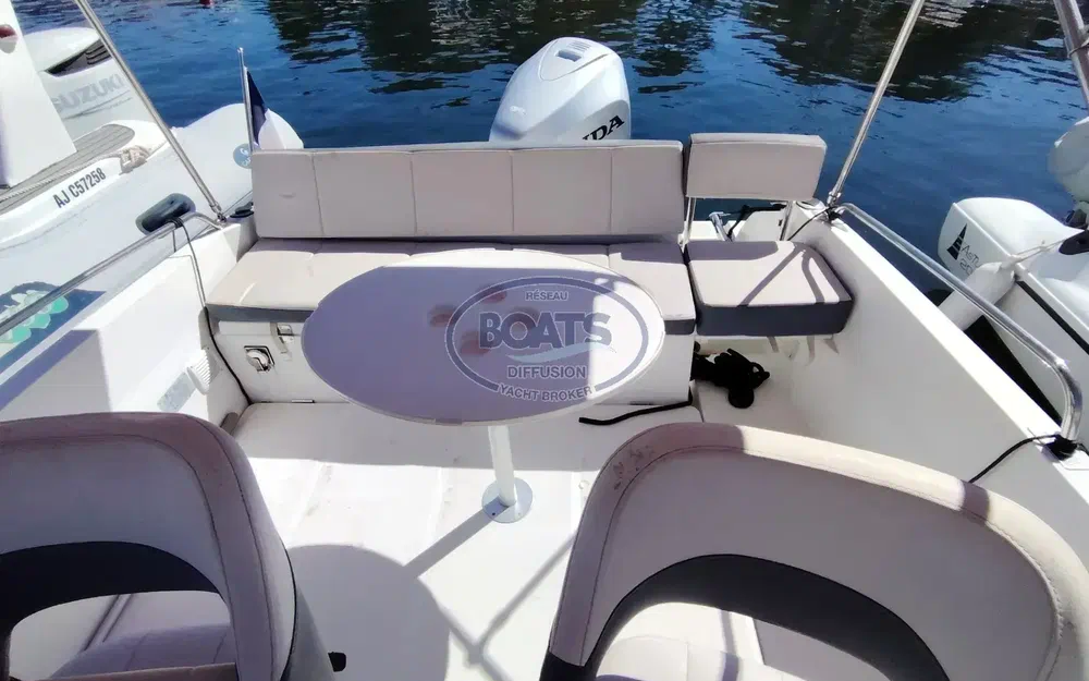 slider 4 Beneteau Flyer 6.6