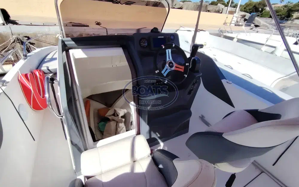 slider 7 Beneteau Flyer 6.6