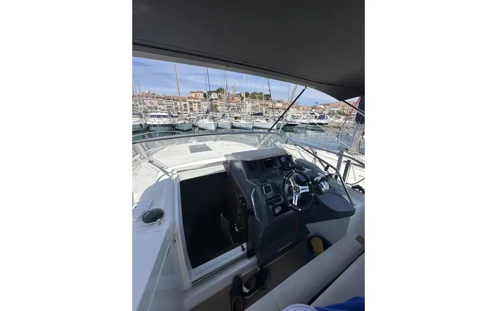 slider 9 Beneteau Flyer 8.8 SUNdeck