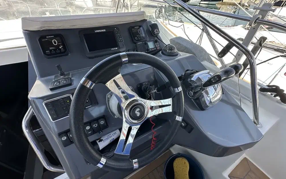 slider 10 Beneteau Flyer 8.8 SUNdeck