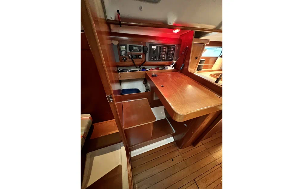 slider 18 Beneteau Oceanis 351