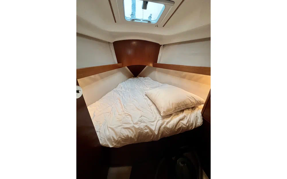 slider 21 Beneteau Oceanis 351
