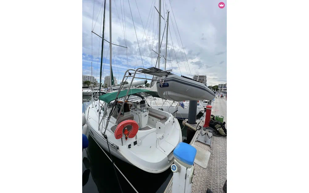 slider 4 Beneteau Oceanis 351