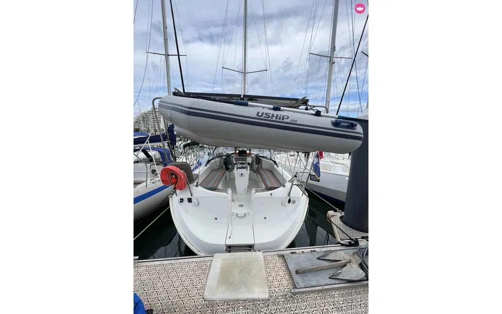 slider 7 Beneteau Oceanis 351