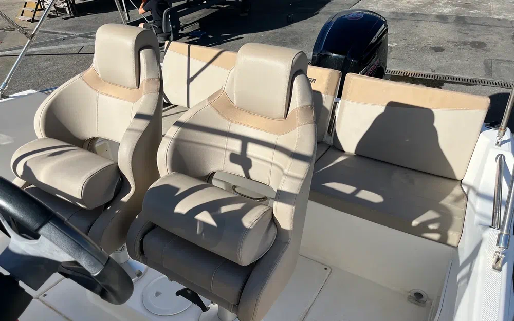 slider 12 Quicksilver Activ 605 Open