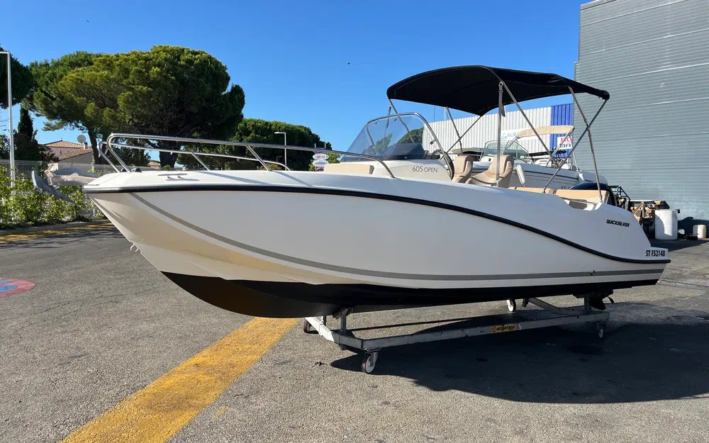 slider 2 Quicksilver Activ 605 Open