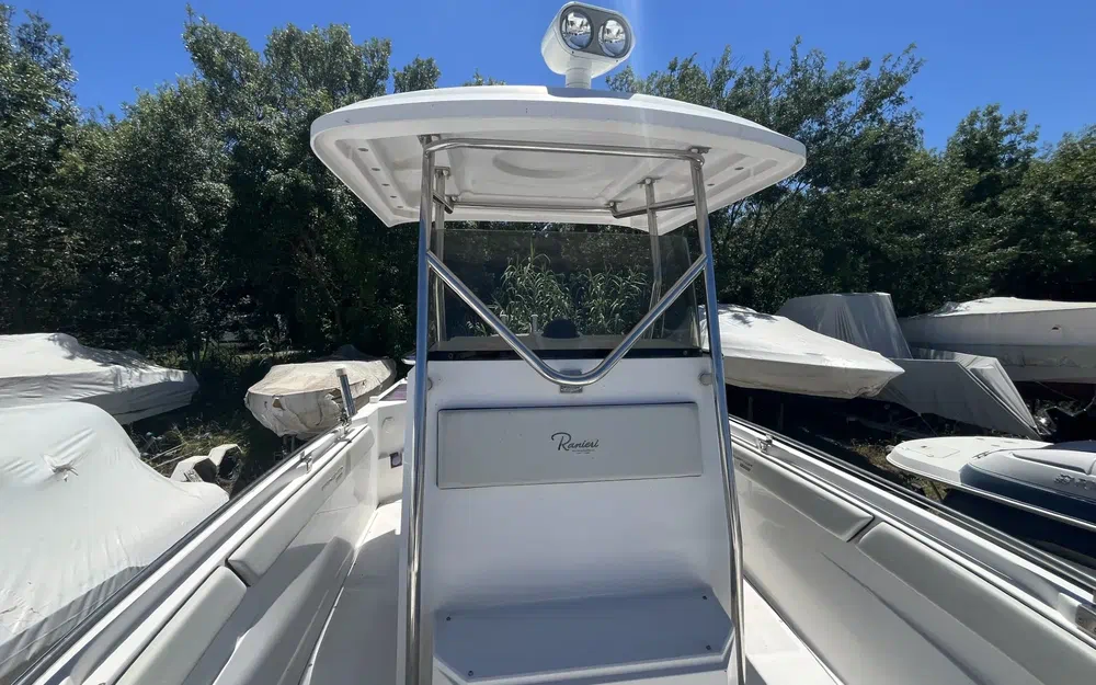 slider 15 Ranieri Interceptor 222