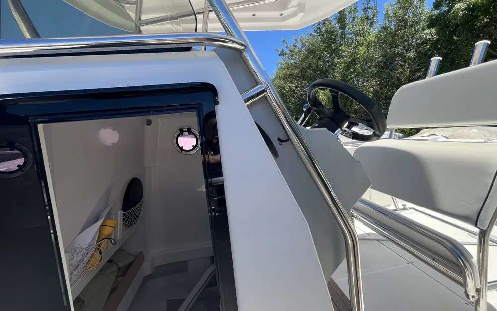 slider 6 Ranieri Interceptor 222