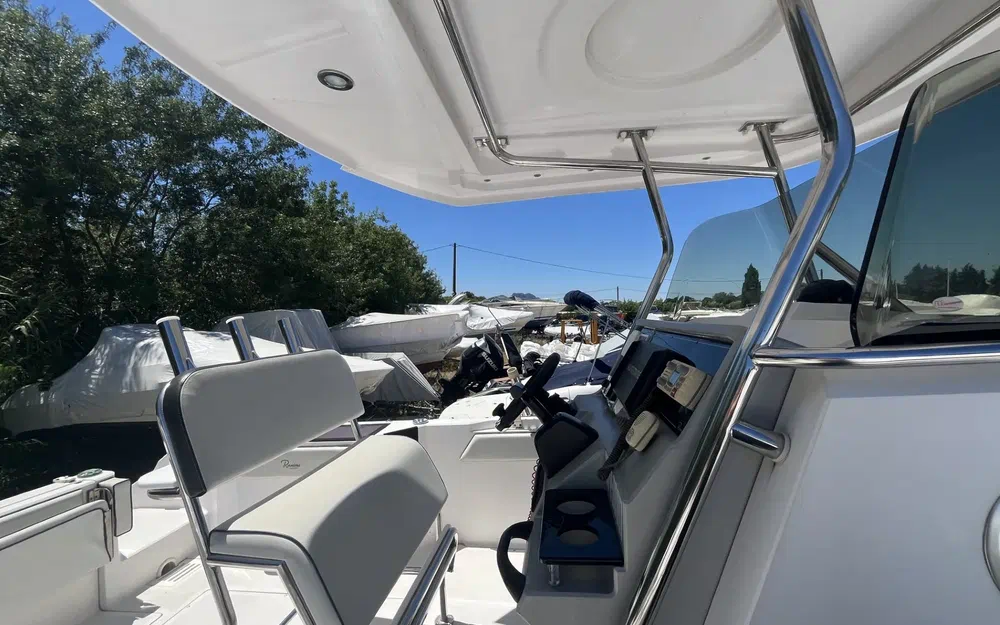 slider 7 Ranieri Interceptor 222