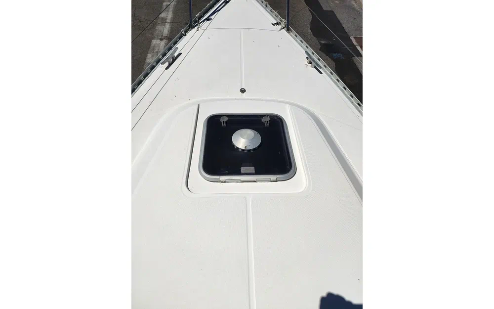 slider 12 Dufour 32 Classic